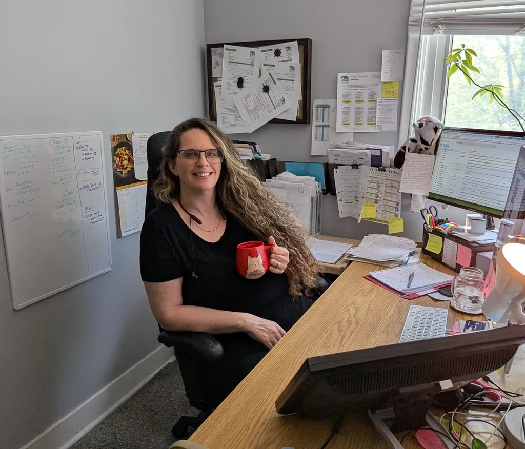 Sherri Lavigne is the owner and graphic designer at Surreal Graphics.